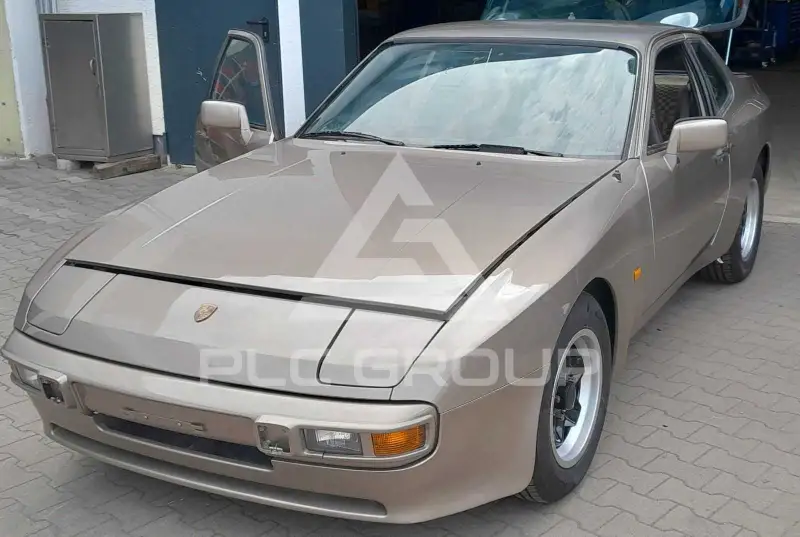 1984 Porsche 944