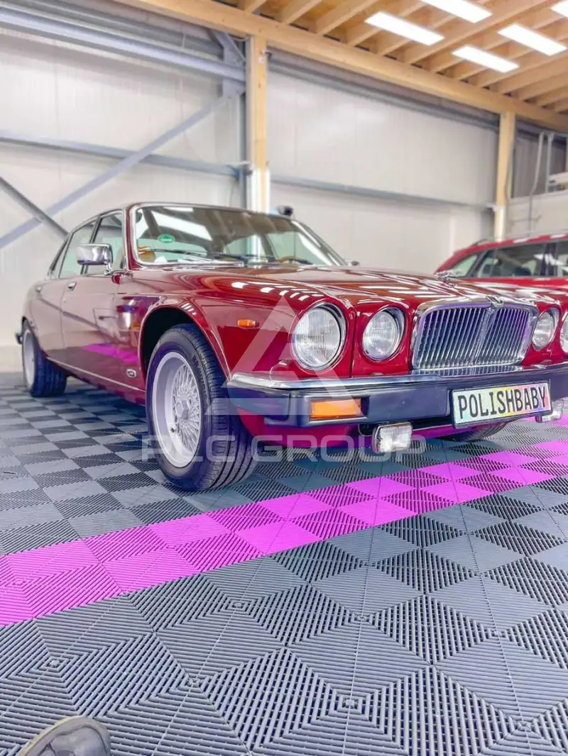 1985 Jaguar XJ