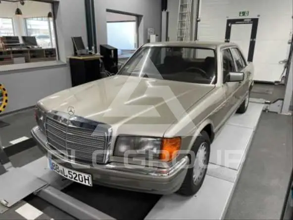 1985 Mercedes Benz E 300
