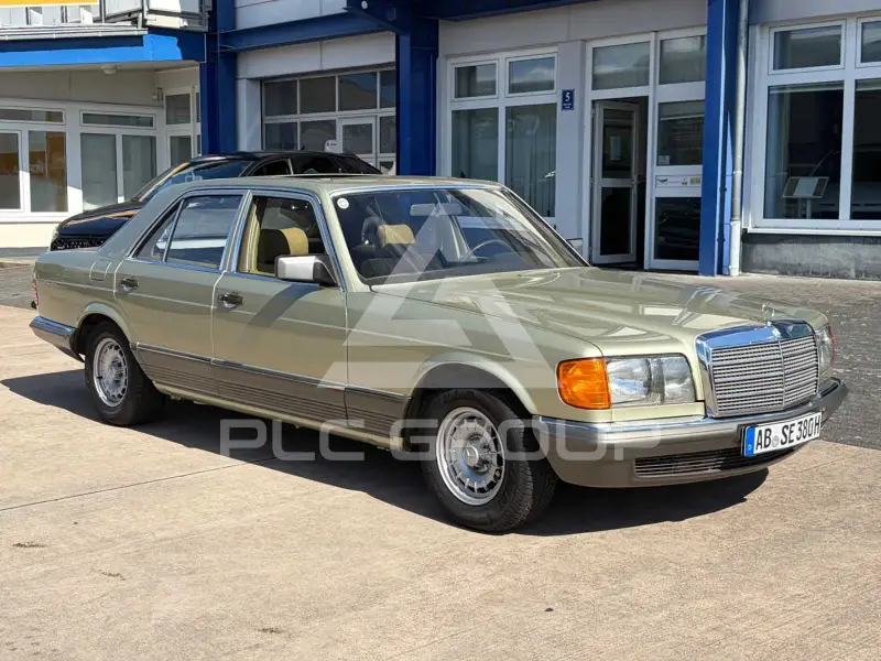 1985 Mercedes Benz 380