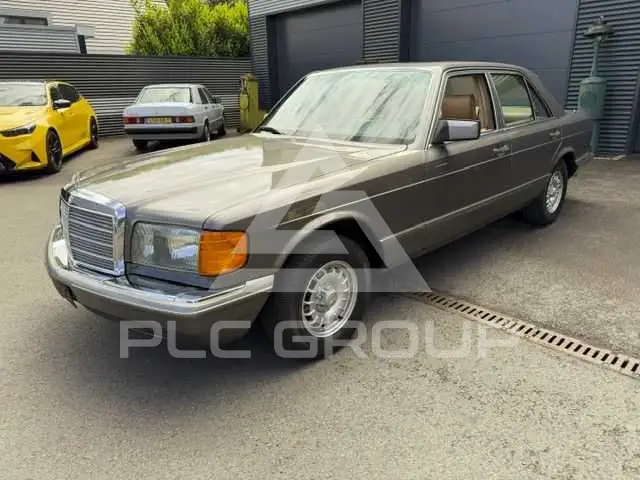 1985 Mercedes Benz 350