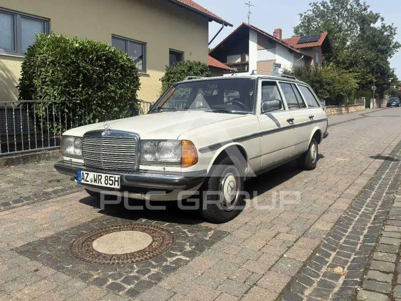 1985 Mercedes Benz 230