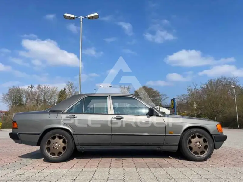1985 Mercedes Benz 190
