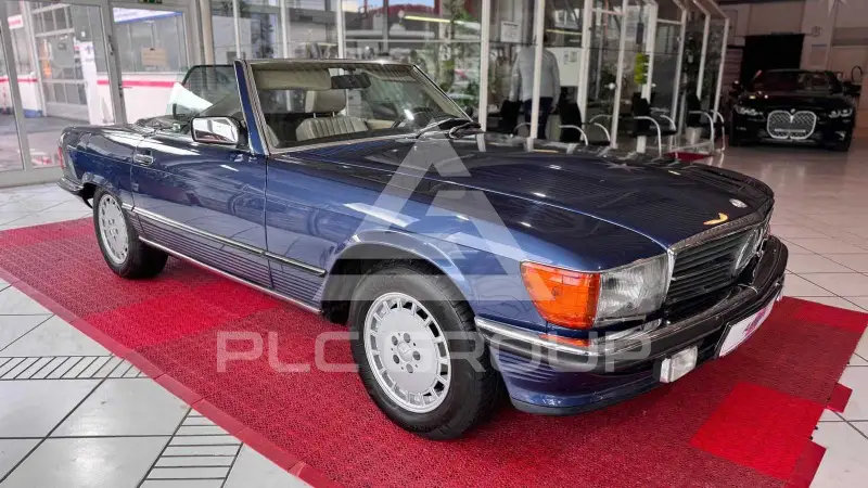 1985 Mercedes Benz SL 300