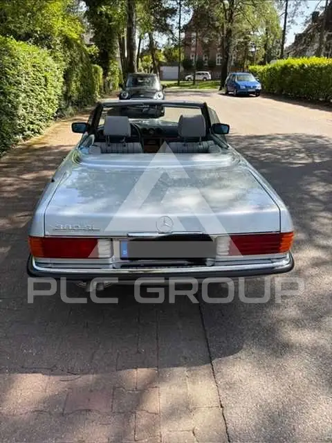 1985 Mercedes Benz SL 380