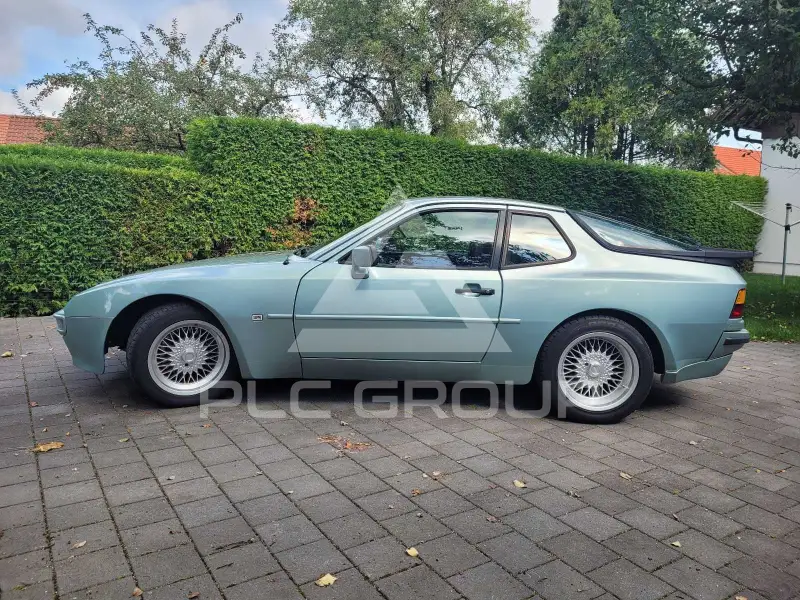 1985 Porsche 944