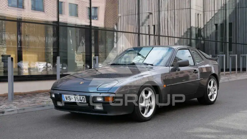 1985 Porsche 944
