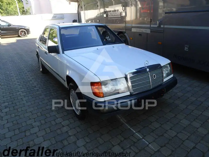 1986 Mercedes Benz 250