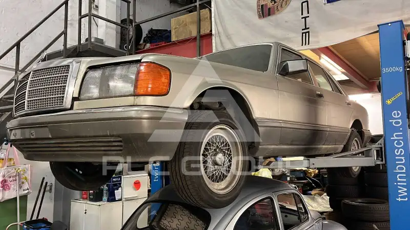 1986 Mercedes Benz 260