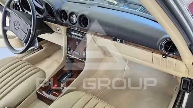 1986 Mercedes Benz SL 500