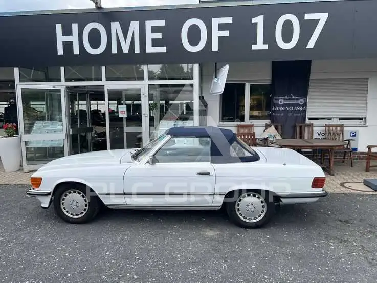 1986 Mercedes Benz SL 300