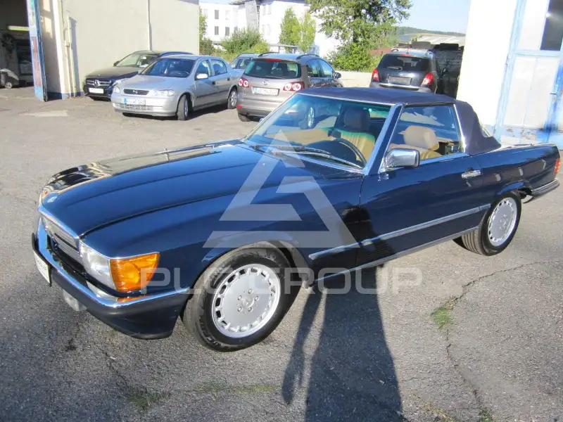 1986 Mercedes Benz SL 560