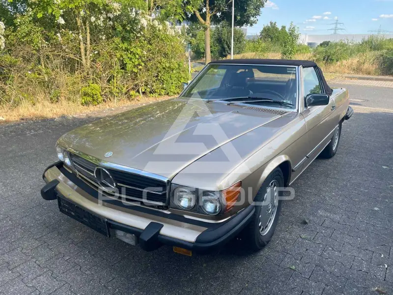 1986 Mercedes Benz SL 560