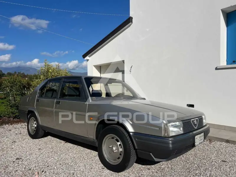 1986 Alfa Romeo 90