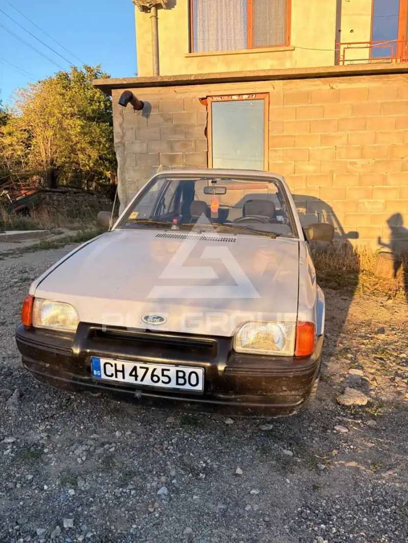 1986 Ford ESCORT