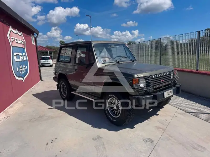 1987 Mitsubishi PAJARO