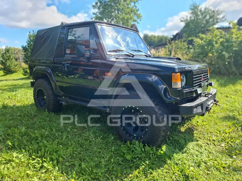 1987 Mitsubishi PAJARO