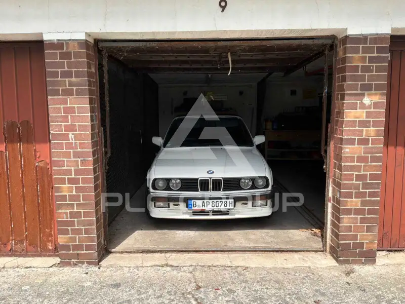 1987 BMW 325