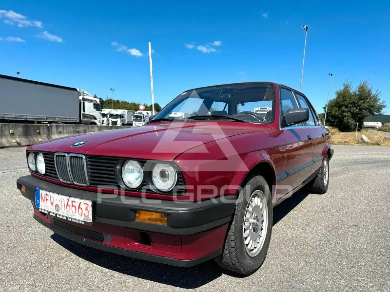 1987 BMW 320