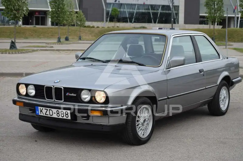 1987 BMW 320