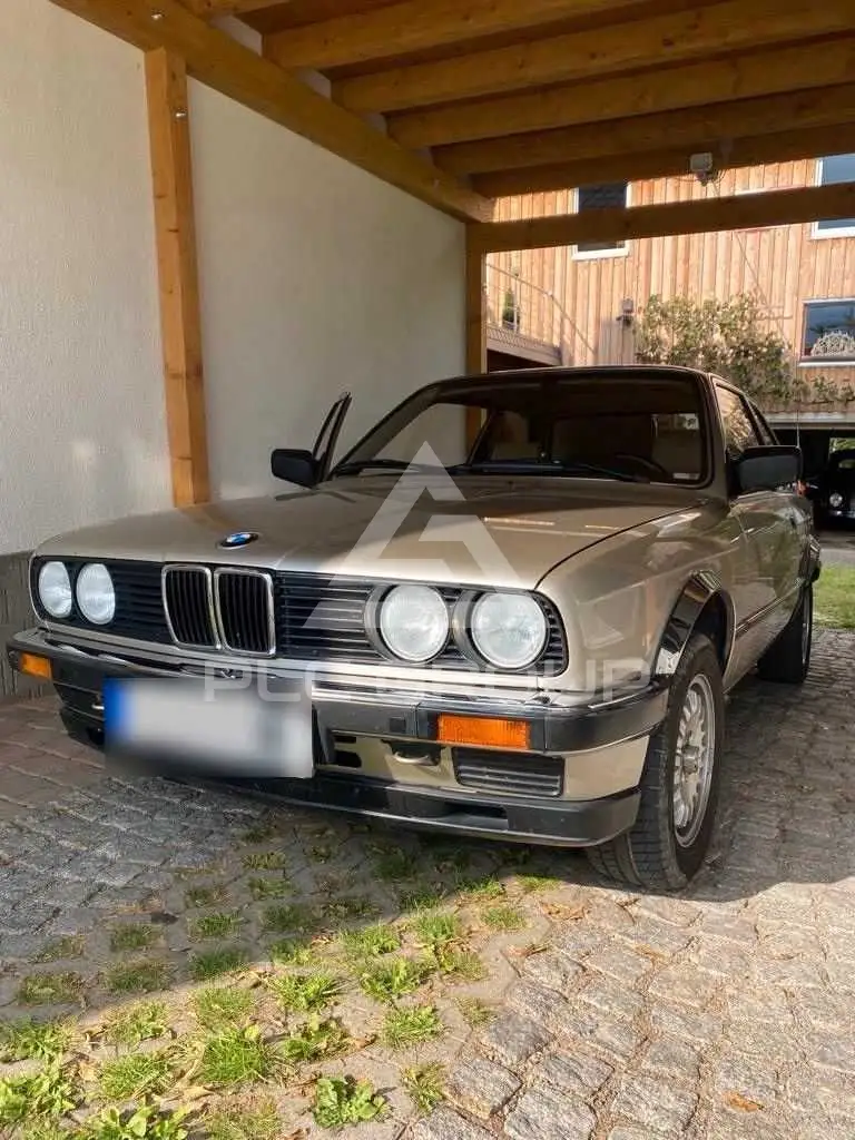1987 BMW 318
