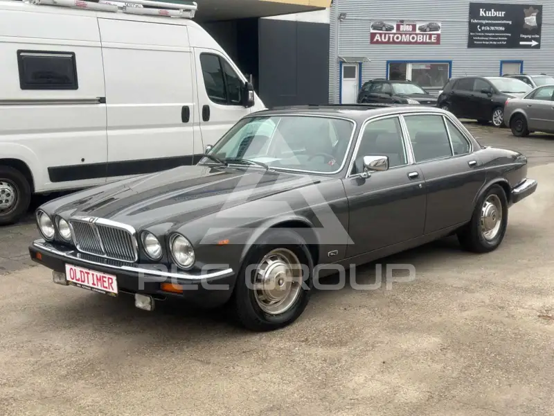 1987 Jaguar XJ