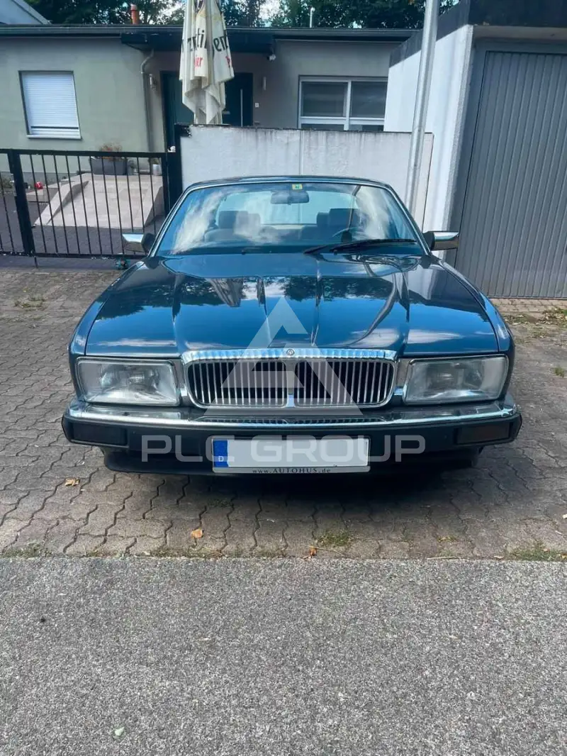 1987 Jaguar XJ