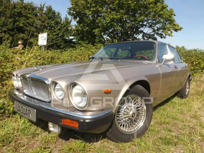 1987 Jaguar XJ