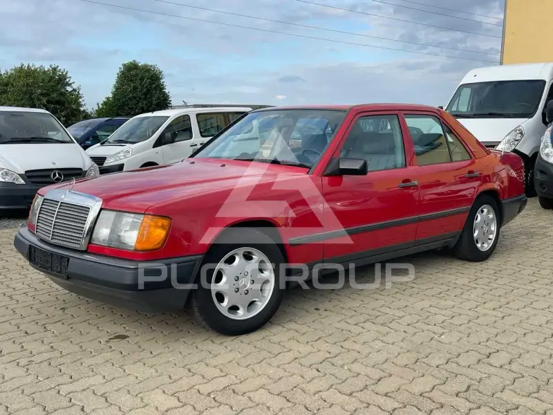 1987 Mercedes Benz 200