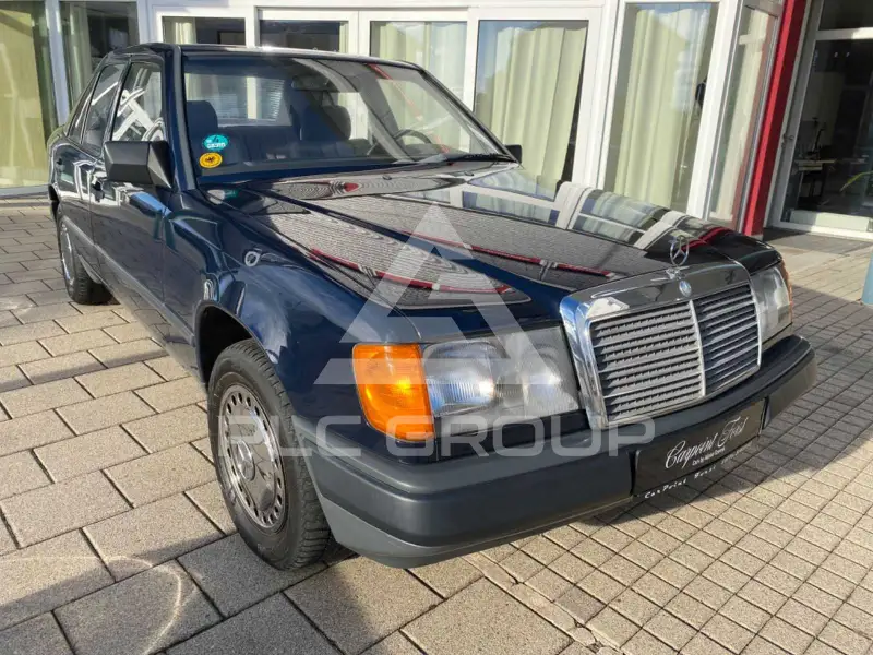 1987 Mercedes Benz 230