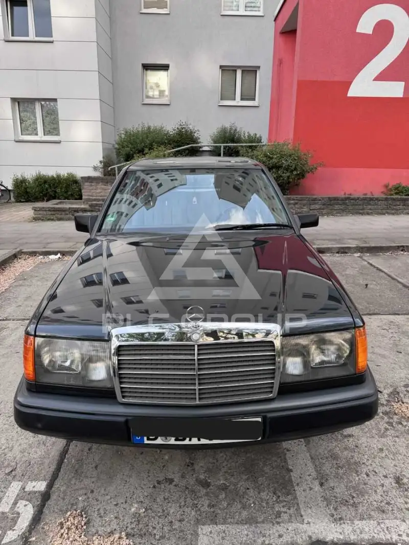 1987 Mercedes Benz E 230