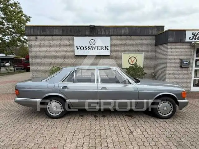 1987 Mercedes Benz 260