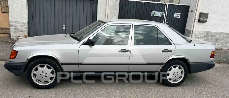 1987 Mercedes Benz 260
