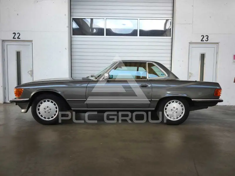 1987 Mercedes Benz 560