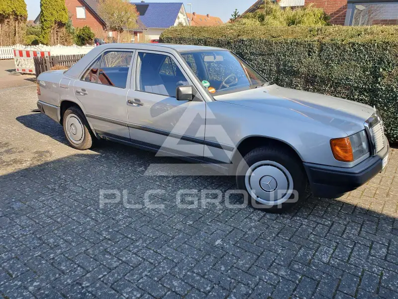 1987 Mercedes Benz E 200