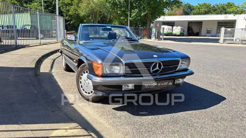 1987 Mercedes Benz SL 300