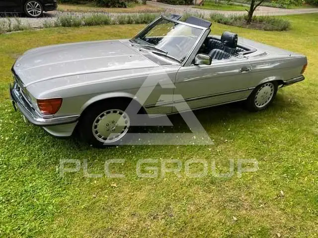 1987 Mercedes Benz SL 300