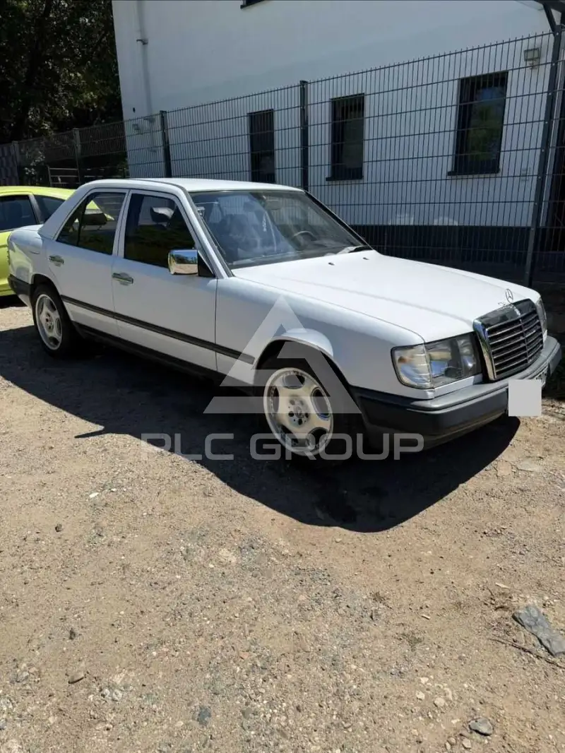 1987 Mercedes Benz E 260