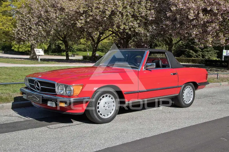 1987 Mercedes Benz SL 560