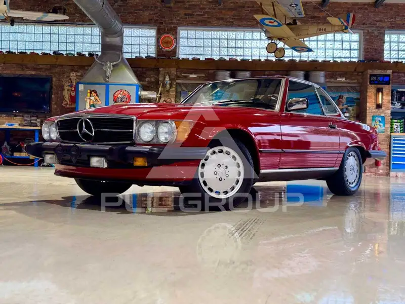 1987 Mercedes Benz SL 560