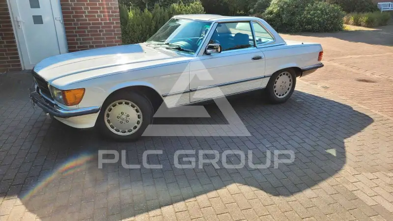 1987 Mercedes Benz SL 560