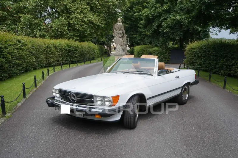 1987 Mercedes Benz SL 560
