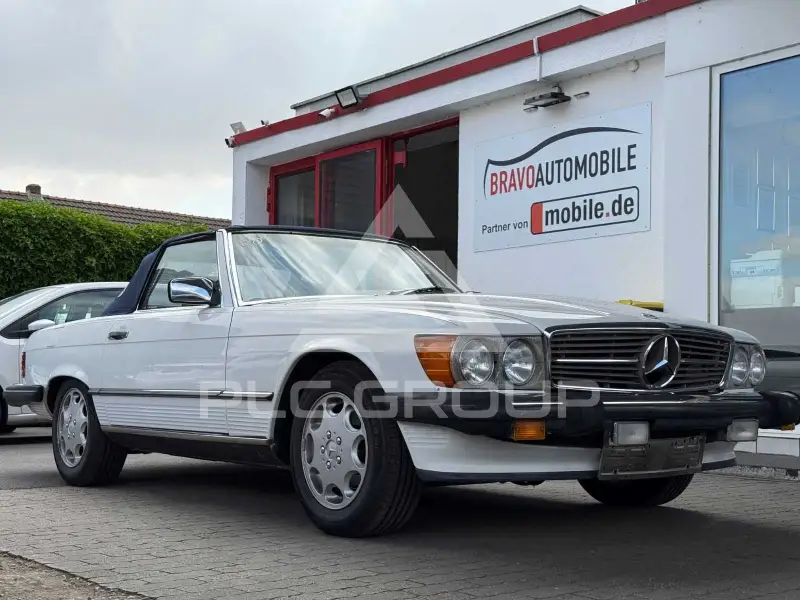 1987 Mercedes Benz SL 560