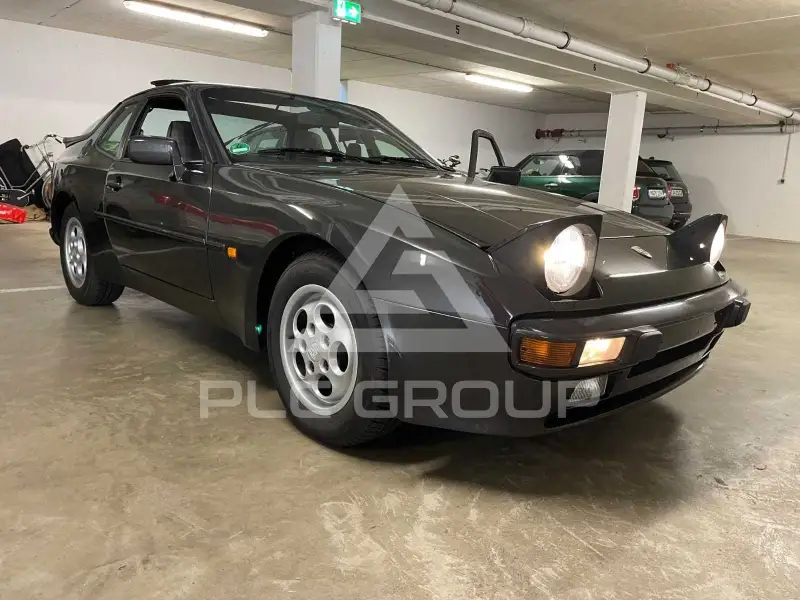 1987 Porsche 944