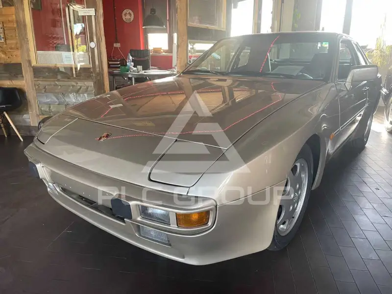 1987 Porsche 944
