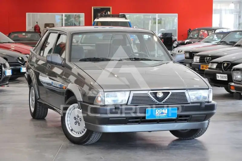 1987 Alfa Romeo 75