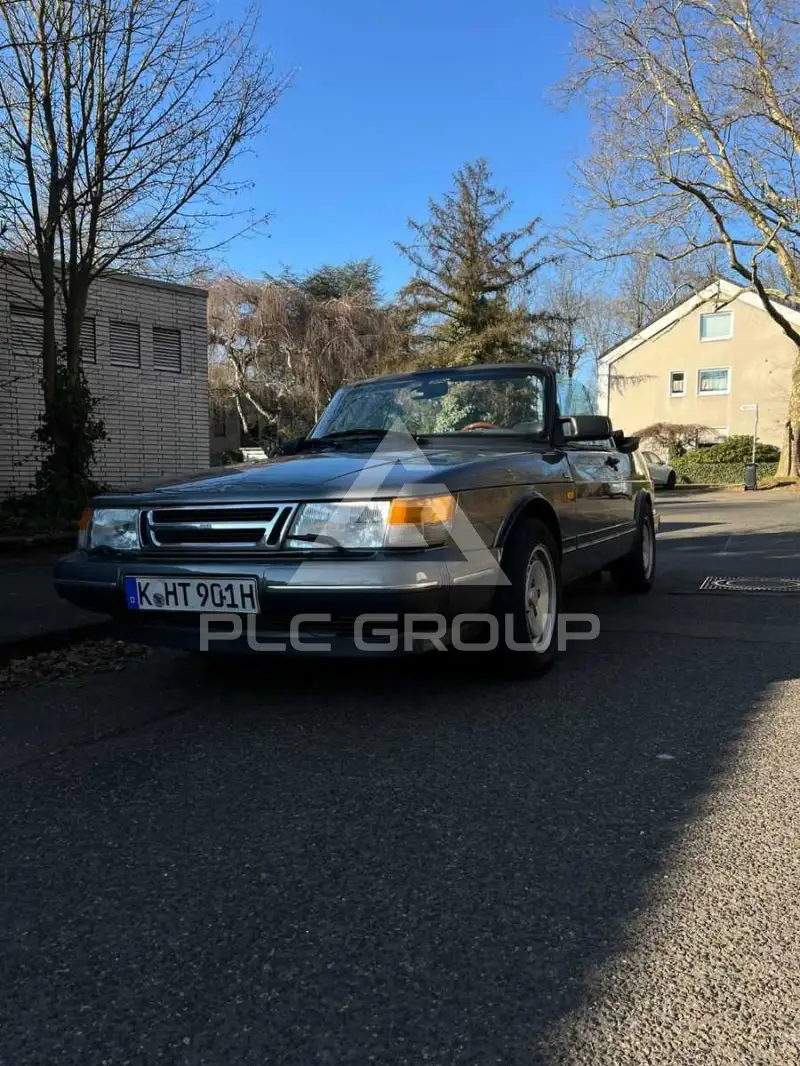 1987 SAAB 900
