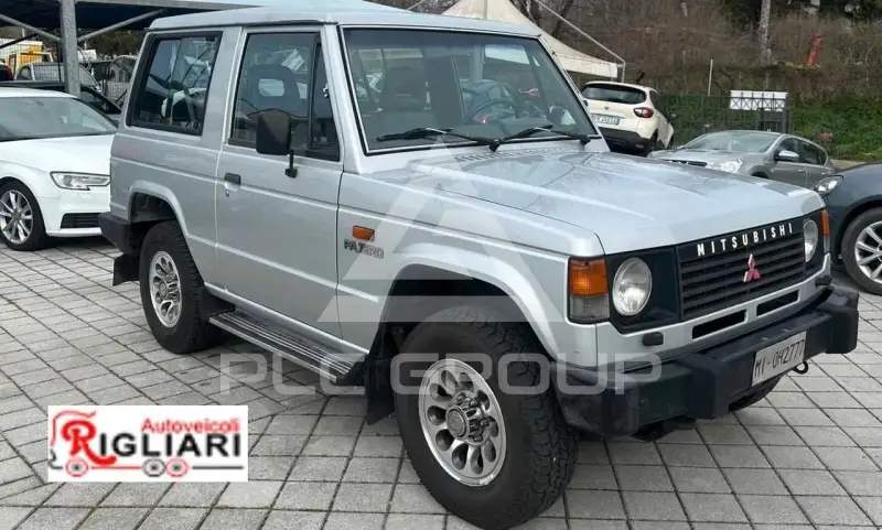 1988 Mitsubishi PAJARO