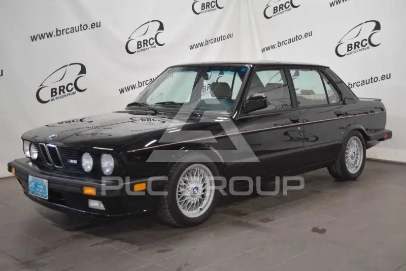 1988 BMW M5