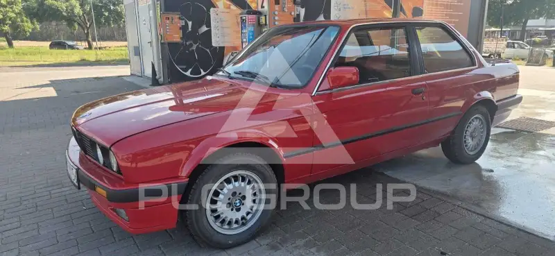 1988 BMW 318